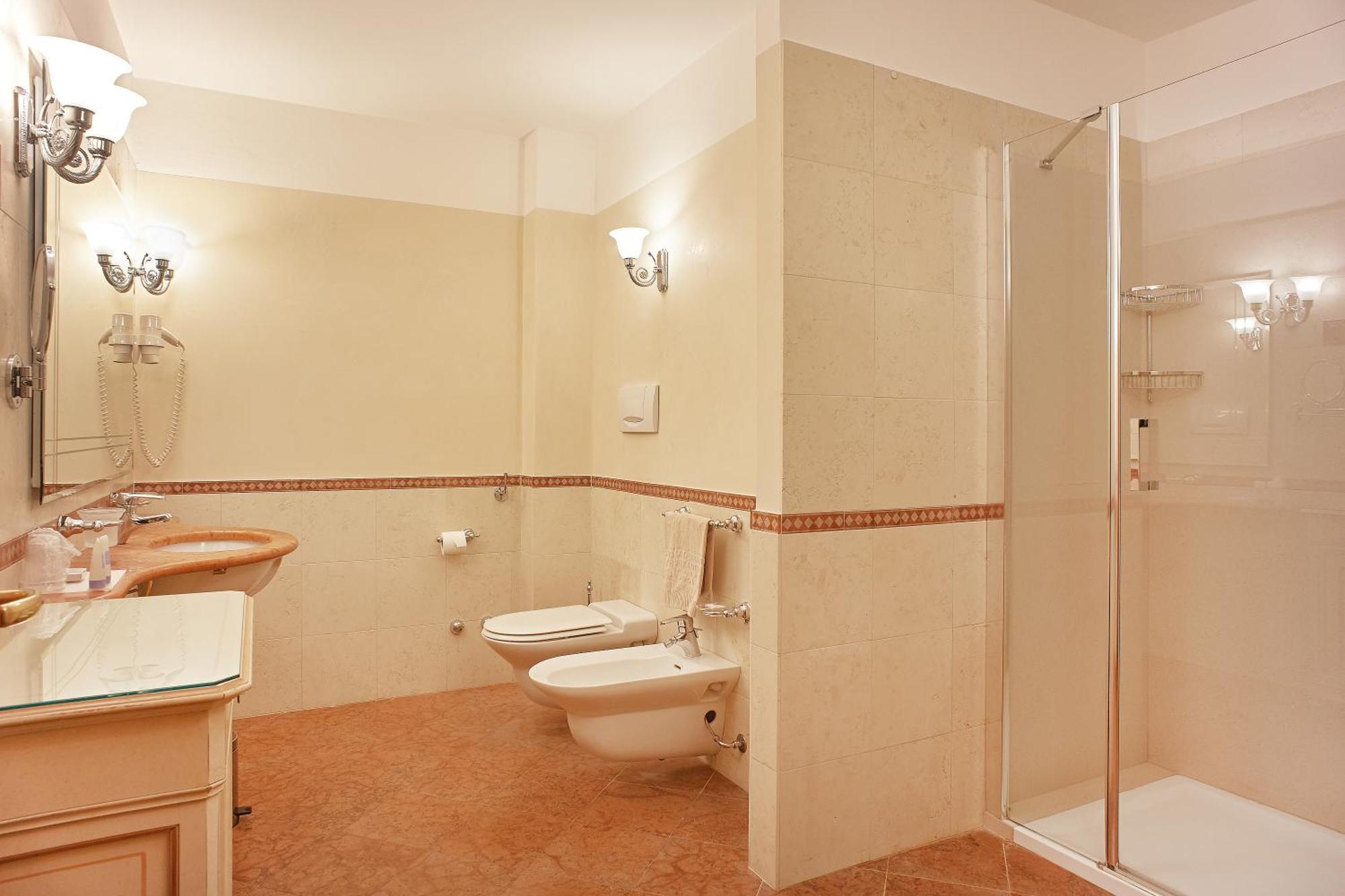 Junior Suite,1705674748:JPEG
